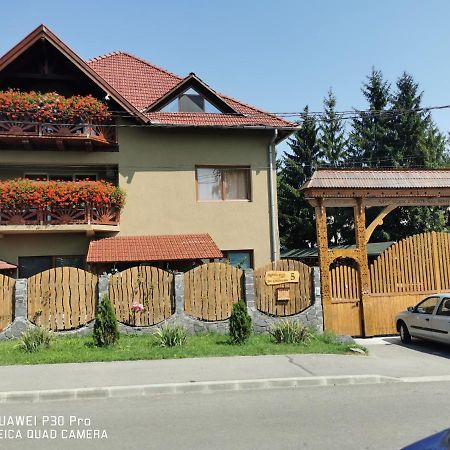 Sepsi Relax Hotel Sfântu-Gheorghe Buitenkant foto