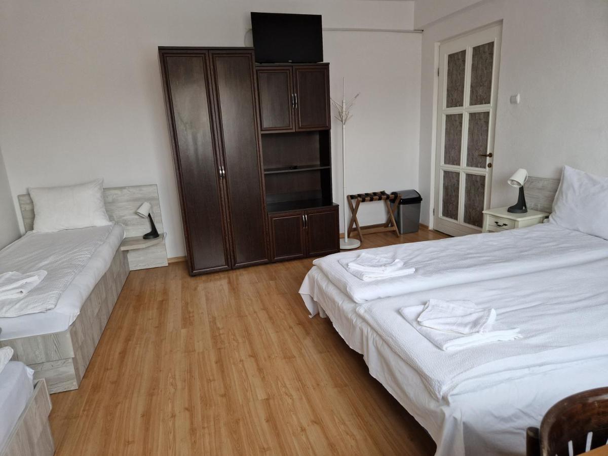 Sepsi Relax Hotel Sfântu-Gheorghe Buitenkant foto