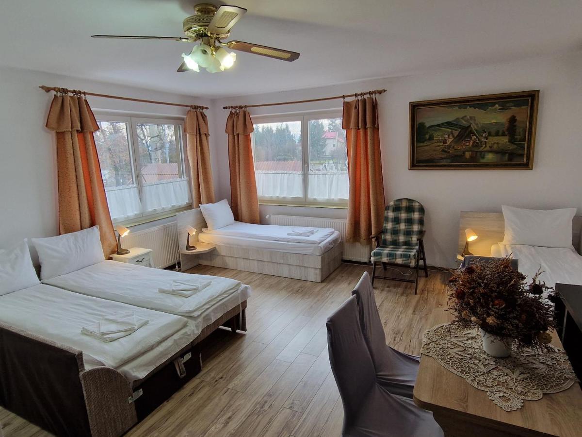 Sepsi Relax Hotel Sfântu-Gheorghe Buitenkant foto